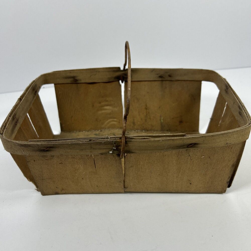 Vintage Wood Splint Berry Harvesting Basket Crimped Wire Handle Gathering Trug